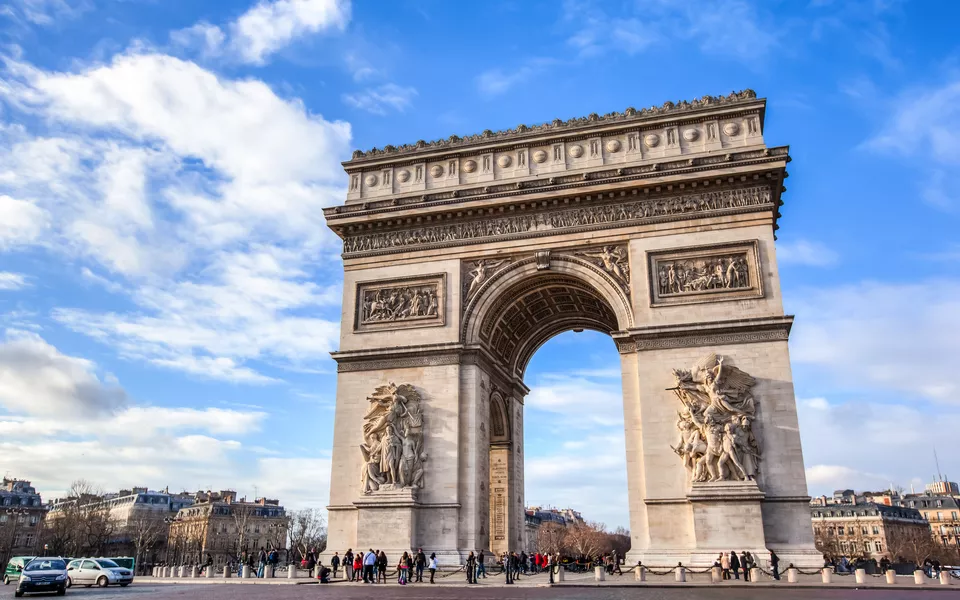 Arc de Triomphe in Paris, Frankreich - © kanonsky - stock.adobe.com