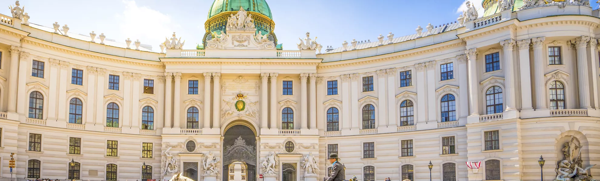 Alte Hofburg, Wien - © pure-life-pictures - Fotolia