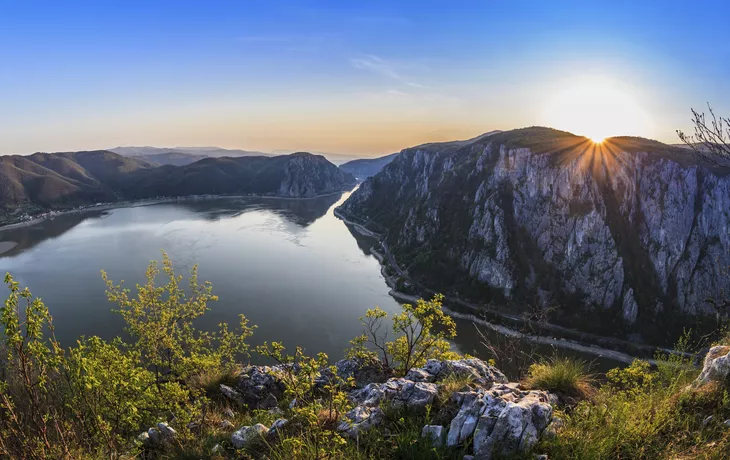 Eisernes Tor, Abendstimmung - © shutterstock_154329380