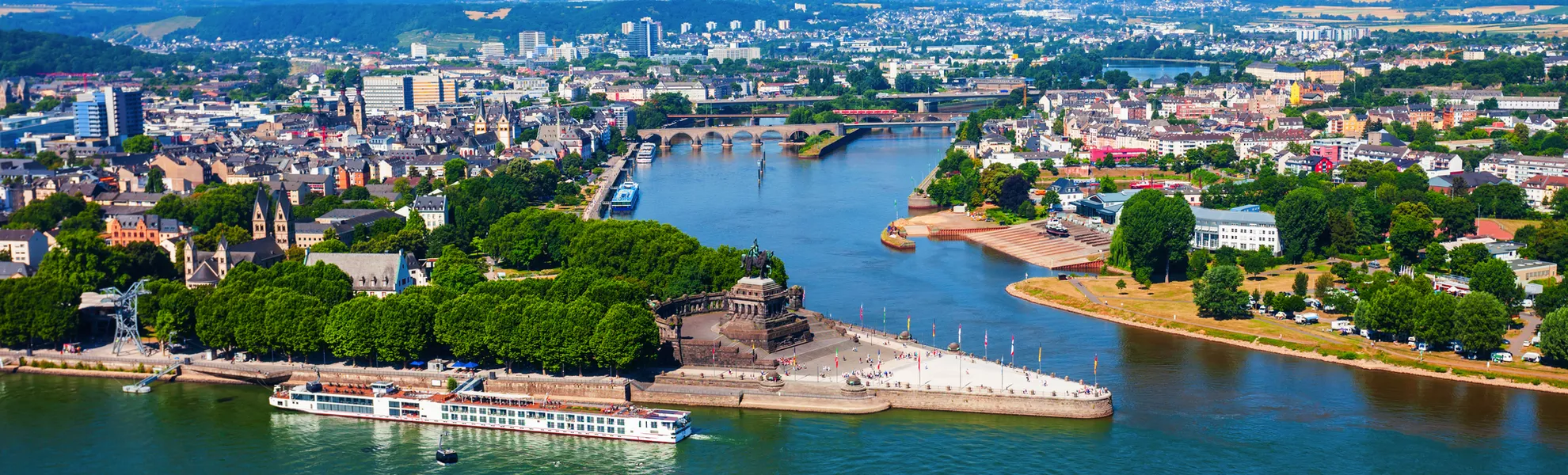 Skyline der Stadt Koblenz in Deutschland - © saiko3p - stock.adobe.com