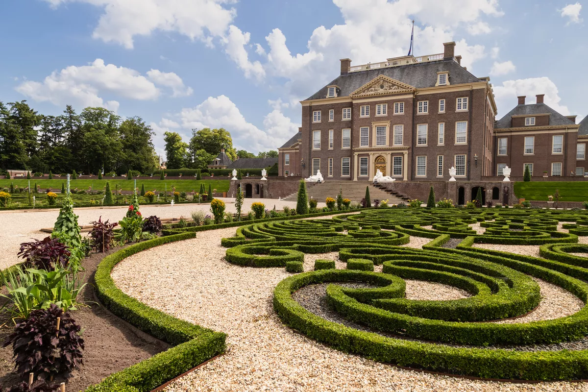 Het Loo (Paleis Het Loo) in Apeldoorn - © Jan van der Wolf - stock.adobe.com