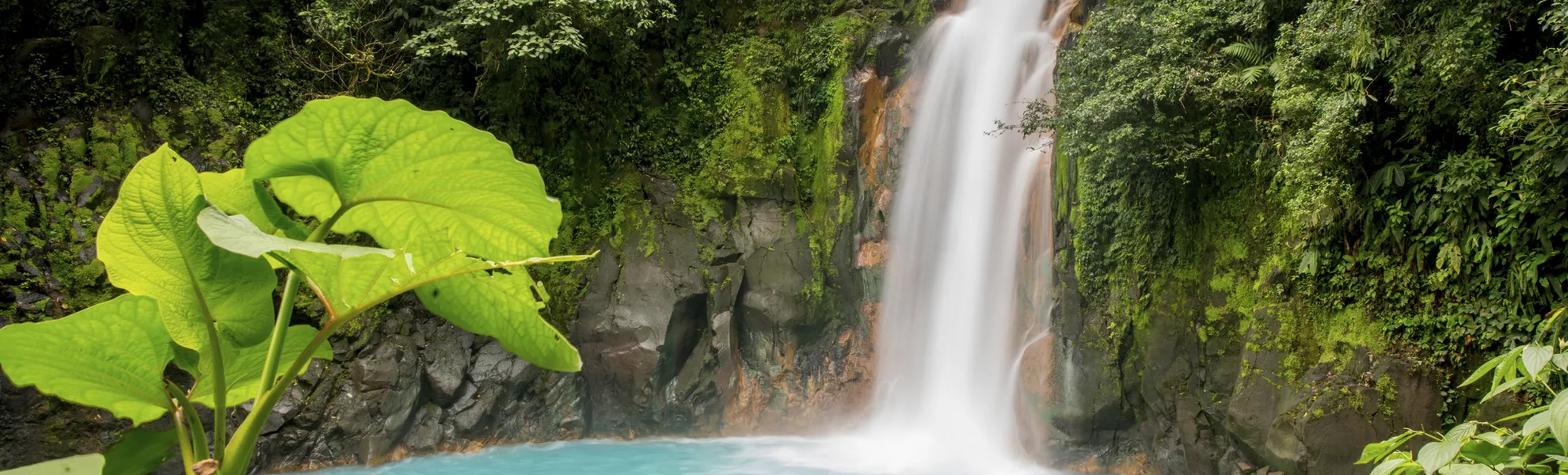 Wasserfall im Nationalpark Tenorio - © Getty Images/iStockphoto