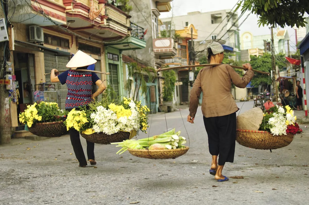 Strassenverkäufer in Vietnam - © shutterstock_151042781