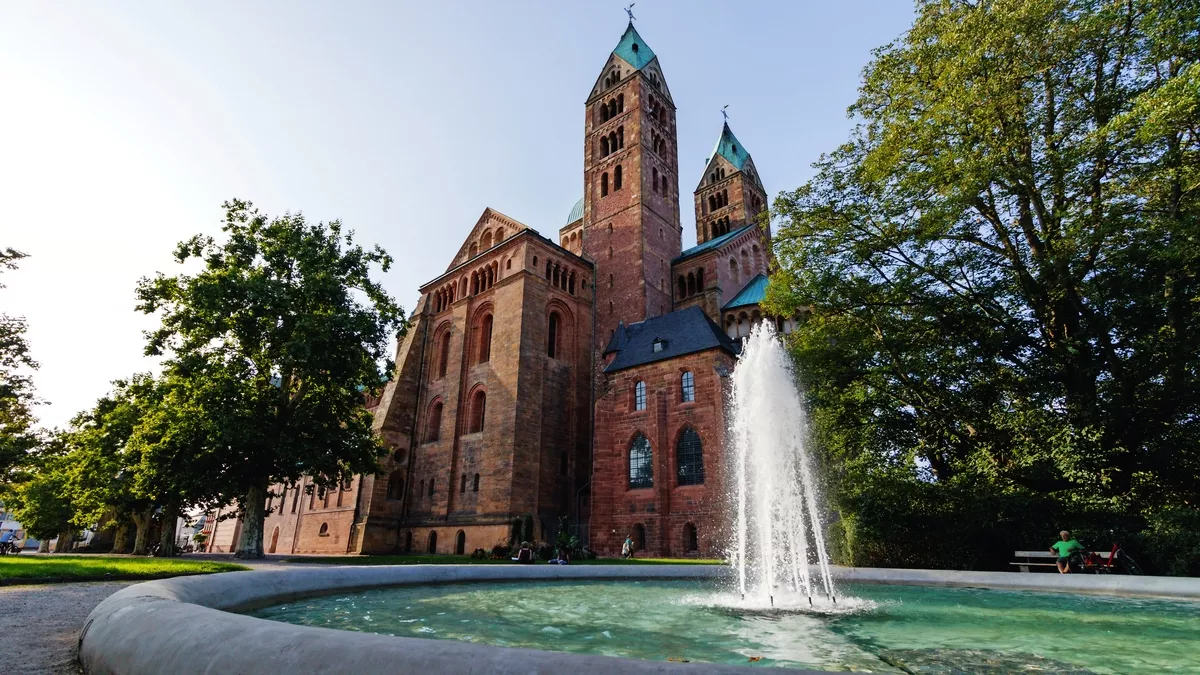 Dom zu Speyer, Südseite - © Steffen Steinbacher