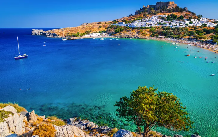 © ecstk22 - stock.adobe.com - Lindos auf der griechischen Insel Rhodos