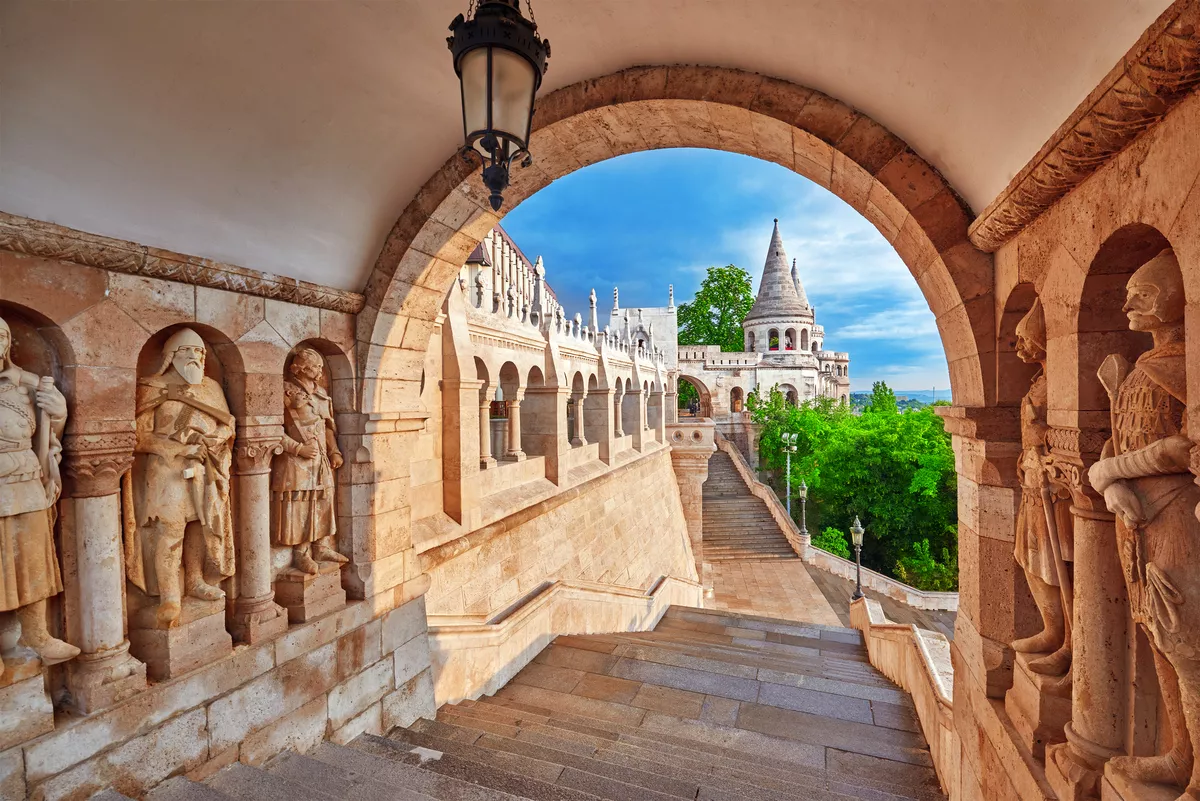 Alte Fischerbastei in Budapest - © BRIAN_KINNEY - stock.adobe.com