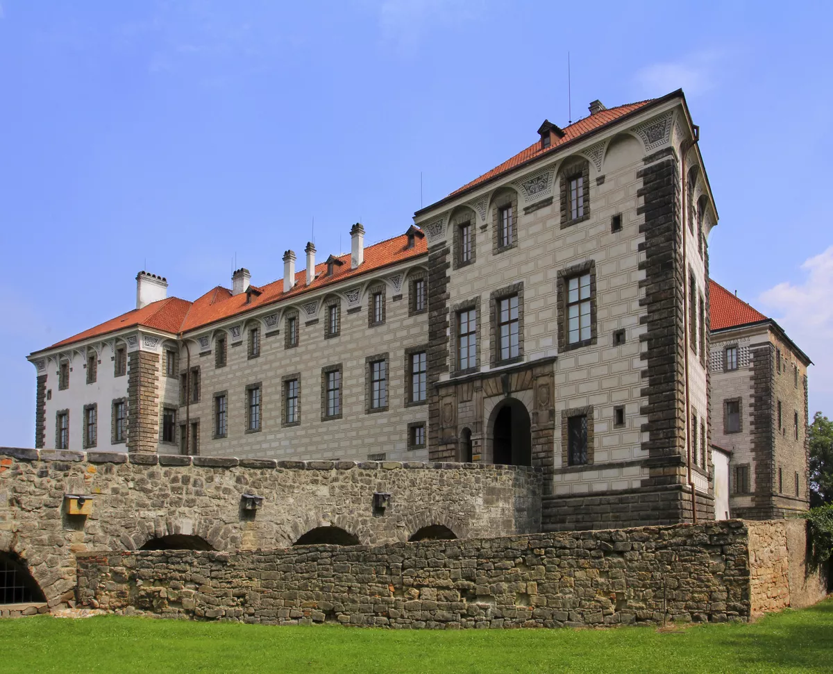 Schloss Nelahozeves - © shutterstock_152556446