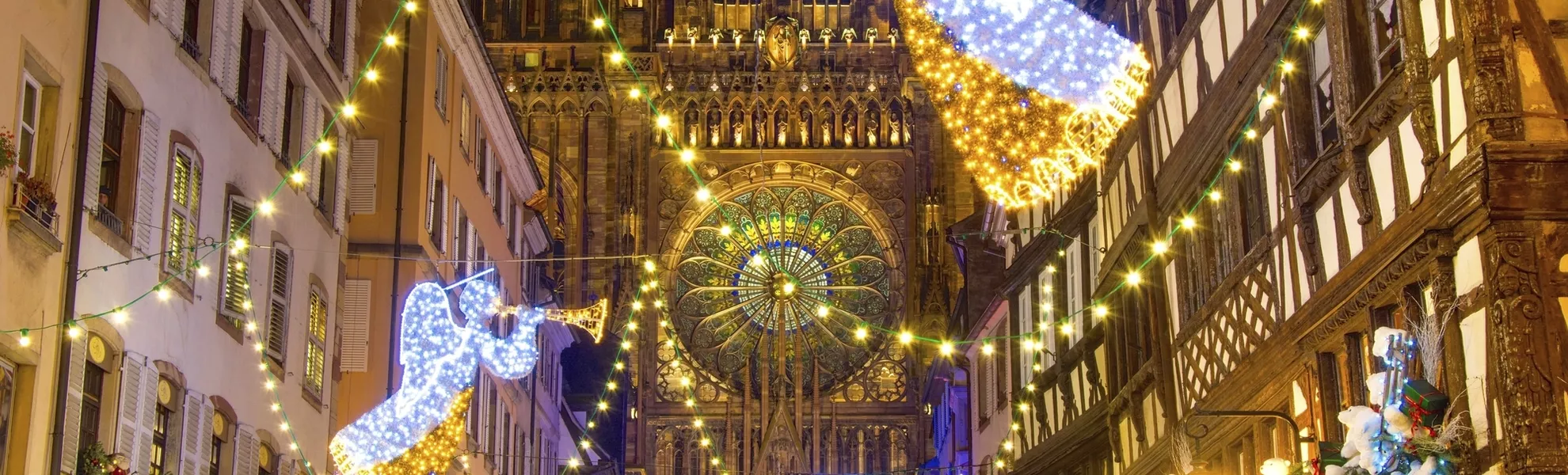 Christkindelsmärik, Strasbourg - © ©Alexi Tauzin - stock.adobe.com