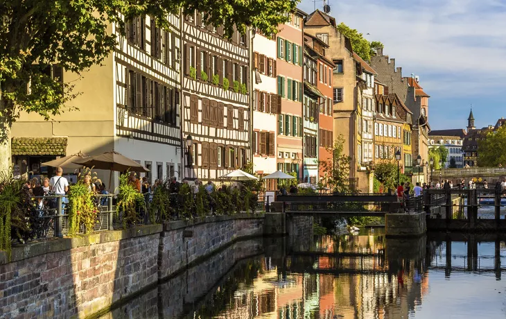 © shutterstock_220205911 - La Petite-France, Strasbourg