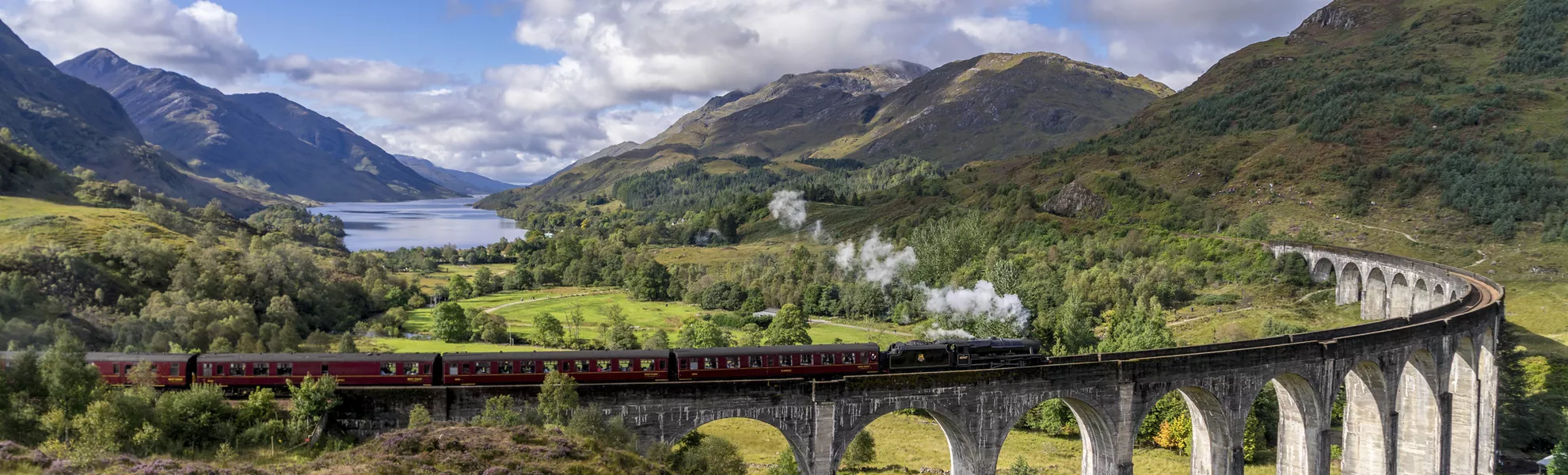 Glenfinnan Eisenbahnviadukt - © catuncia - stock.adobe.com