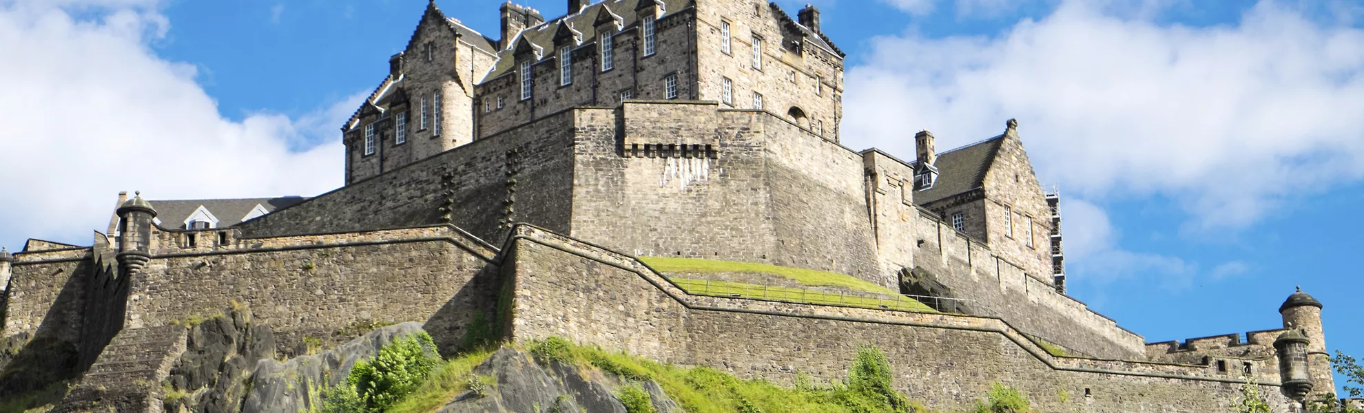 Edinburgh Castle - © shutterstock_223922812