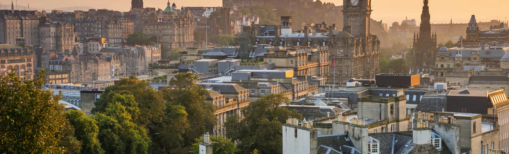 Edinburgh im Herbst vom Calton Hill aus betrachtet - © alice_photo - stock.adobe.com