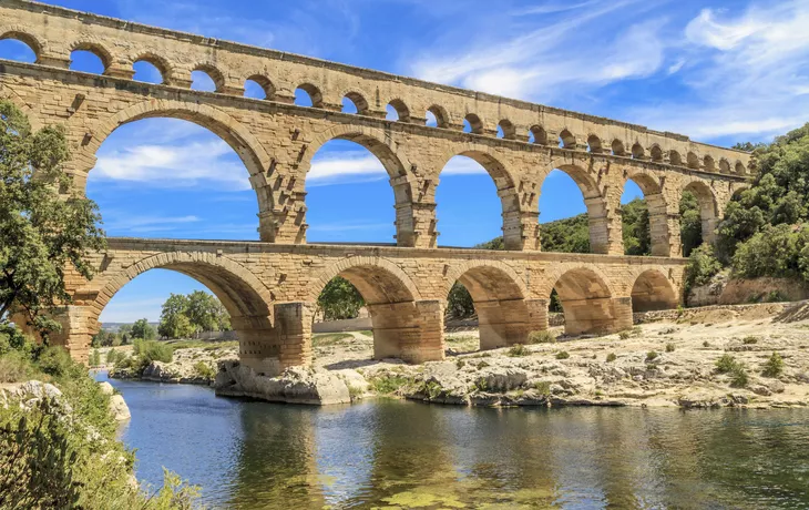 © shutterstock_116751571 - Aquädukt Pont du Gard