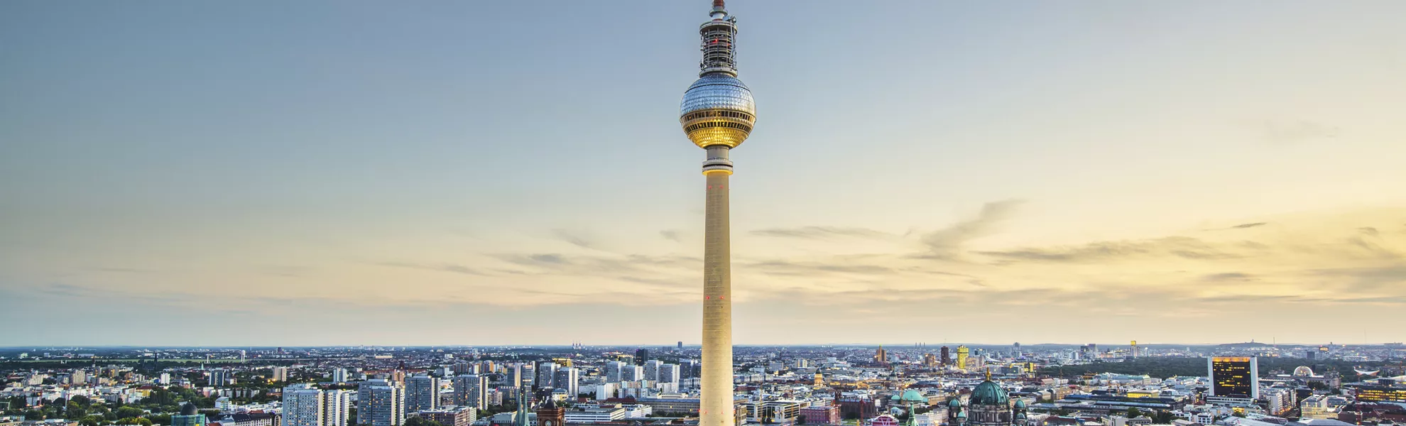 Fernsehturm, Berlin - © shutterstock_158513762