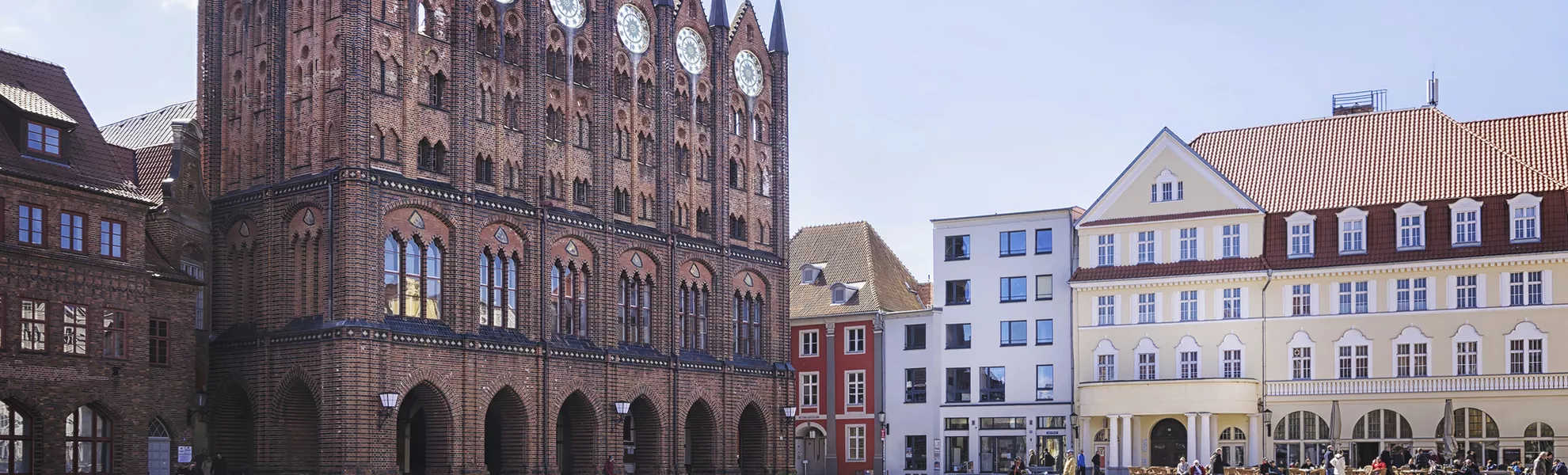 Rathaus, Stralsund - © shutterstock_271691900