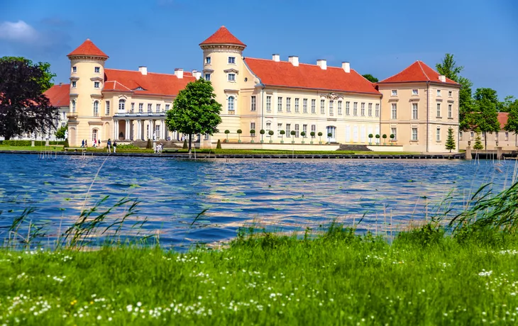 © photo-corona - stock.adobe.com - Schloss Rheinsberg, Brandenburg