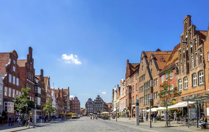 © Sina Ettmer - stock.adobe.com - Lüneburg