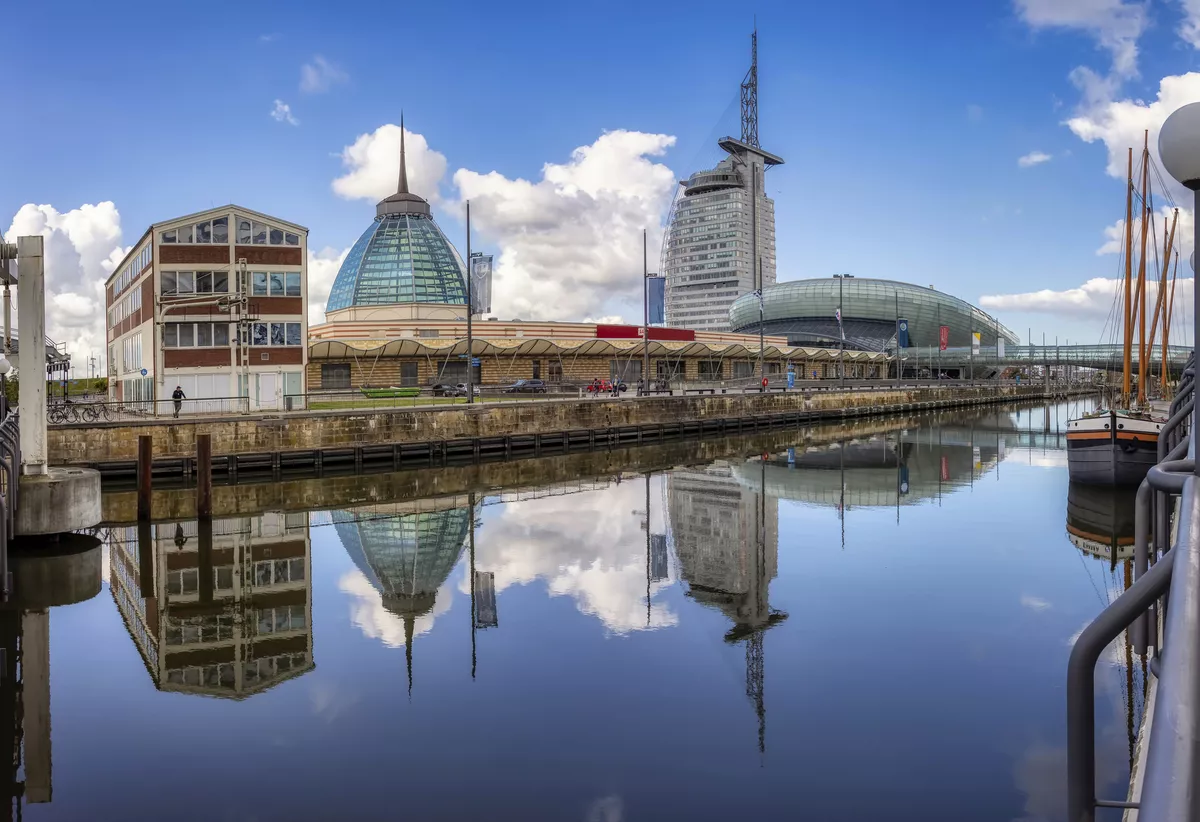 Panorama Havenwelten Bremerhaven mit Klimahaus - © Wolfgang Knoll - stock.adobe.com