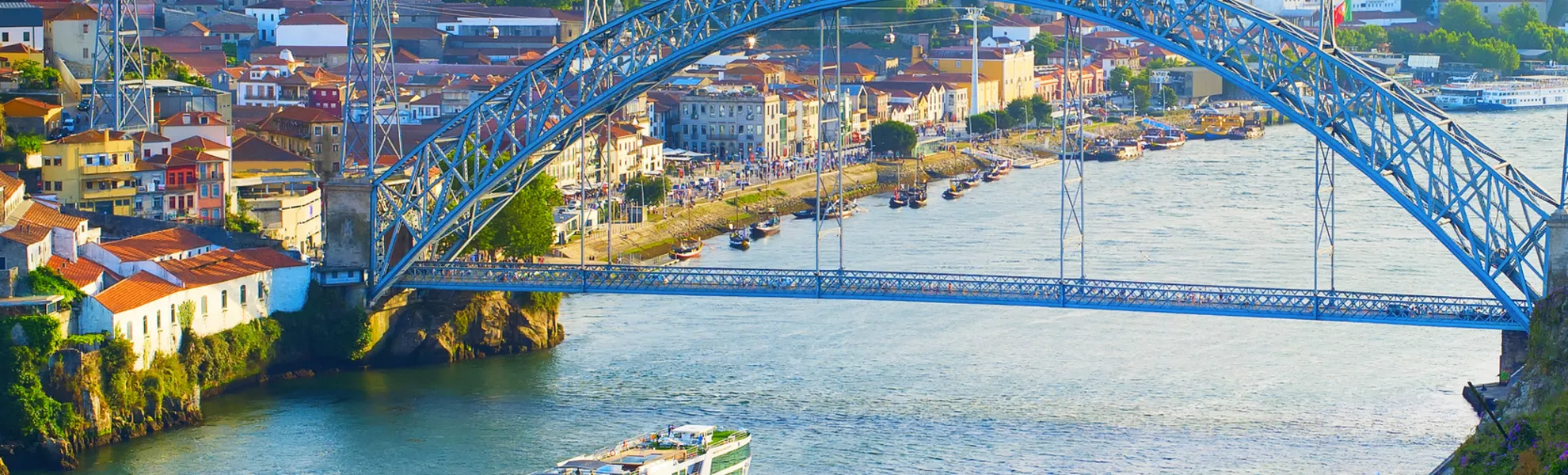 Ponte Dom Luís I - Brücke in Porto - © joyt - stock.adobe.com