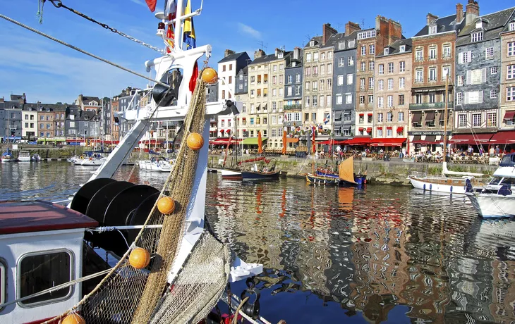 © djekker - stock.adobe.com - Honfleur