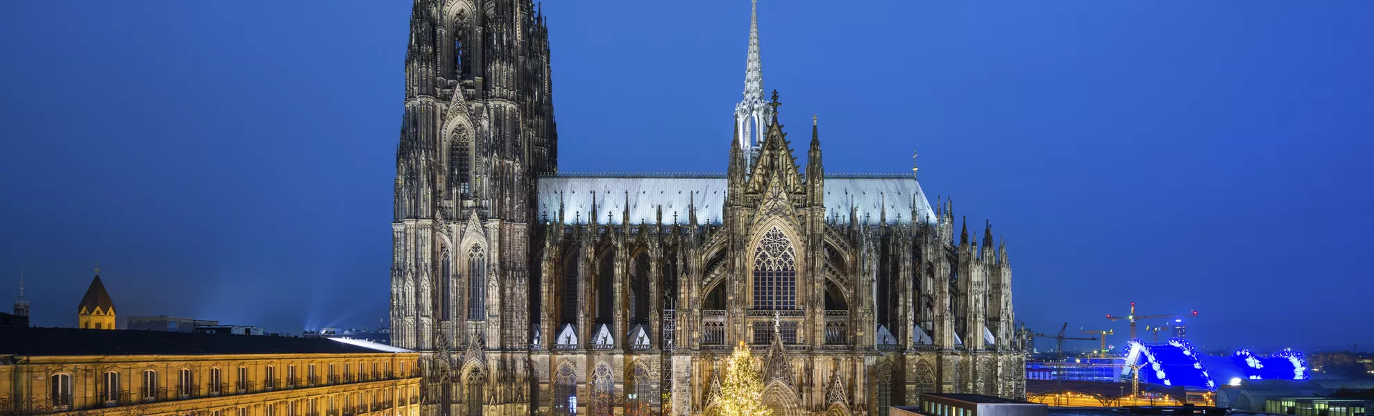 Weihnachtsmarkt mit Dom, Köln - © 92590376 - Fotolia