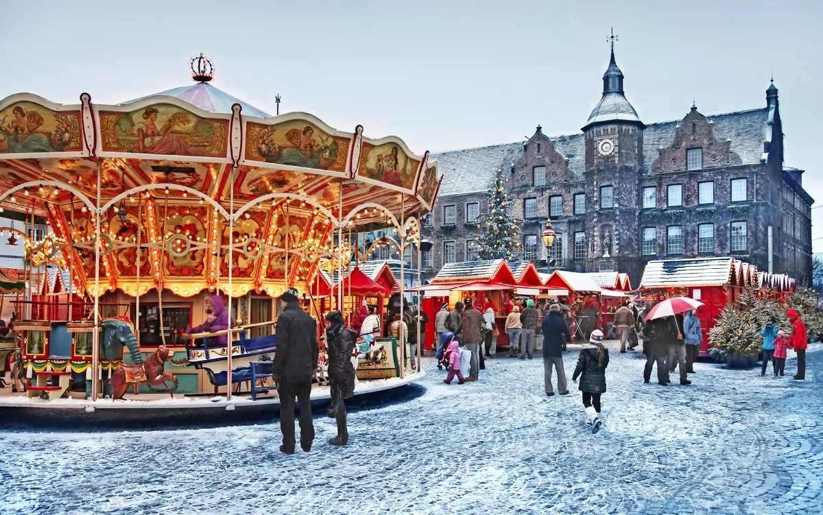 Weihnachtsmakt in Düsseldorf - © janvier - stock.adobe.com