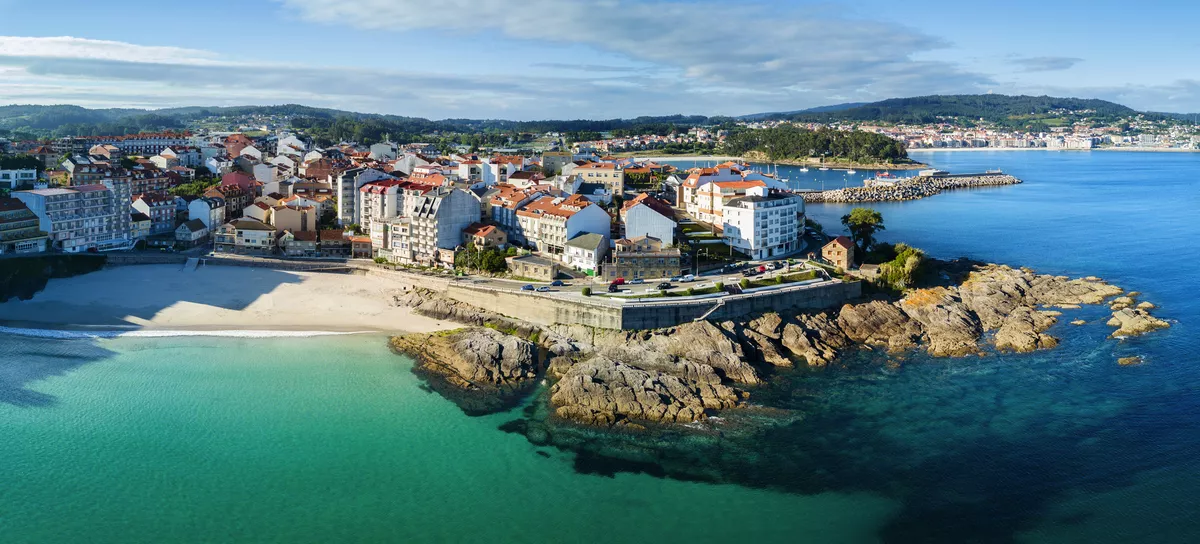 Caneliñas Strand in Pontevedra - ©andresgarciam - stock.adobe.com