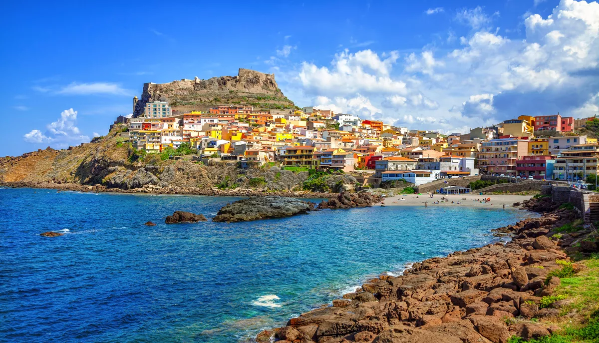 Castelsardo auf Sardinien - © Vladimir Sazonov - stock.adobe.com