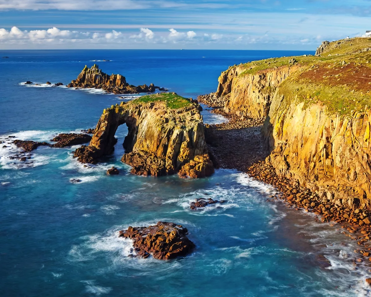 Landschaft im Land End Cornwall England - © ian woolcock - Fotolia