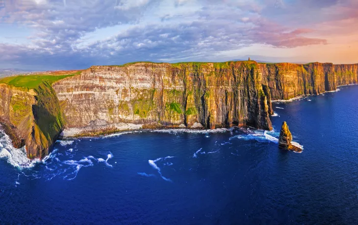 Cliffs of Moher - © mikroman6 - stock.adobe.com