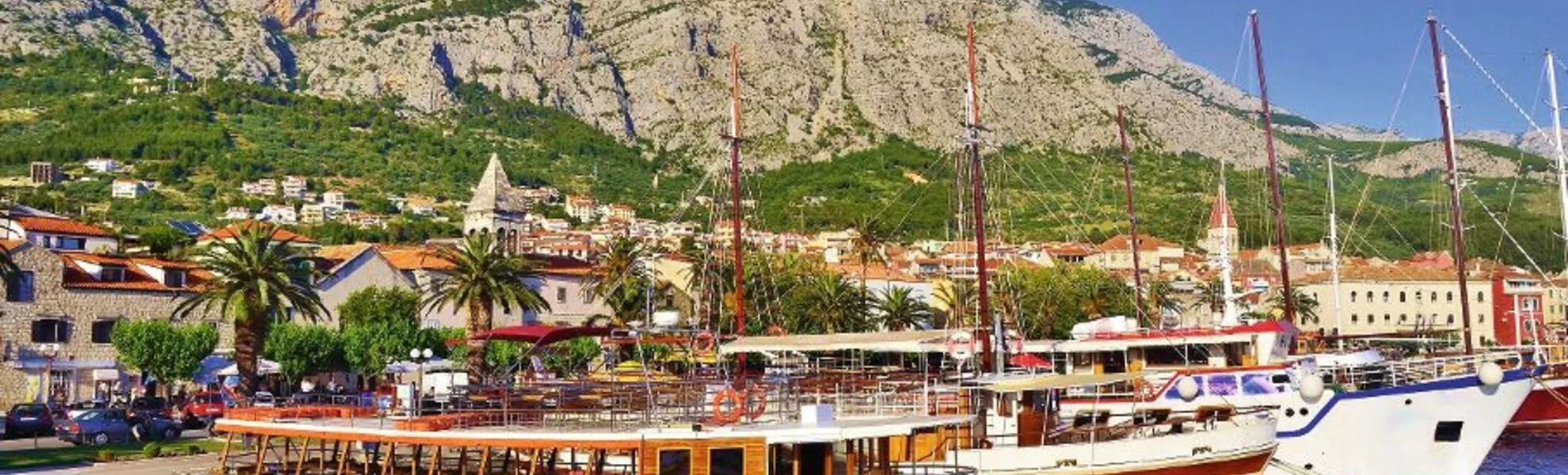 Makarska - © lukaszimilena - Fotolia