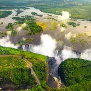 Victoria Falls in Simbabwe und Sambias