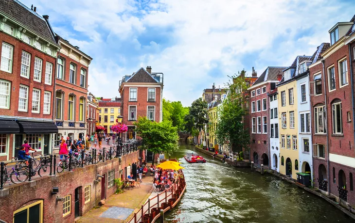 ©Olena Z - stock.adobe.com - Oudegracht, der Hauptkanal in der Altstadt von Utrecht