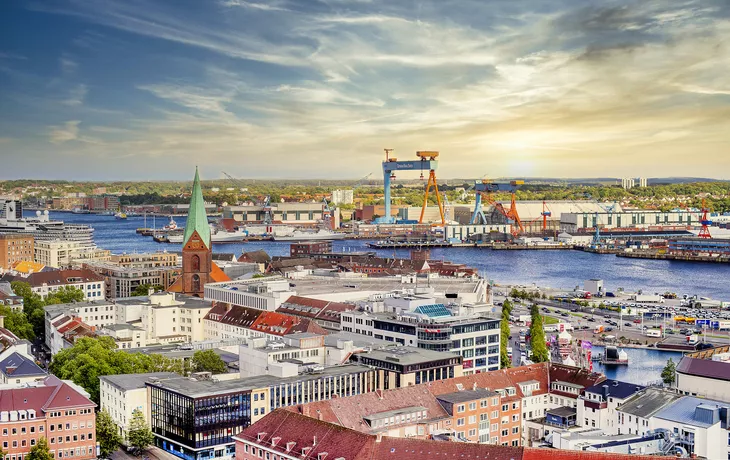 Hafen von Kiel - © Hans Steen-Kiel - stock.adobe.com