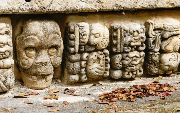 © RCH - Fotolia - Copan Mayan ruins in Honduras