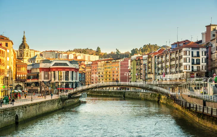 Bilbao - ©jon_chica - stock.adobe.com