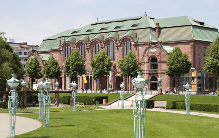 Konzerthalle am Friedrichplatz, Mannheim - © shutterstock_55446955