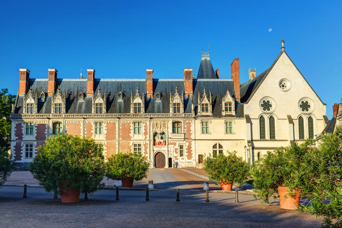 Schloss Blois im Loiretal - © scaliger - stock.adobe.com