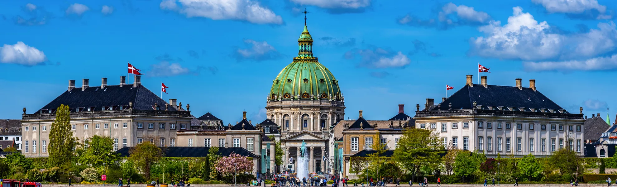 Schloss Amalienborg in Kopenhagen - ©dudlajzov - stock.adobe.com