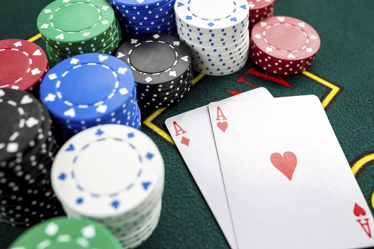 Poker-Abend - © Getty Images/iStockphoto