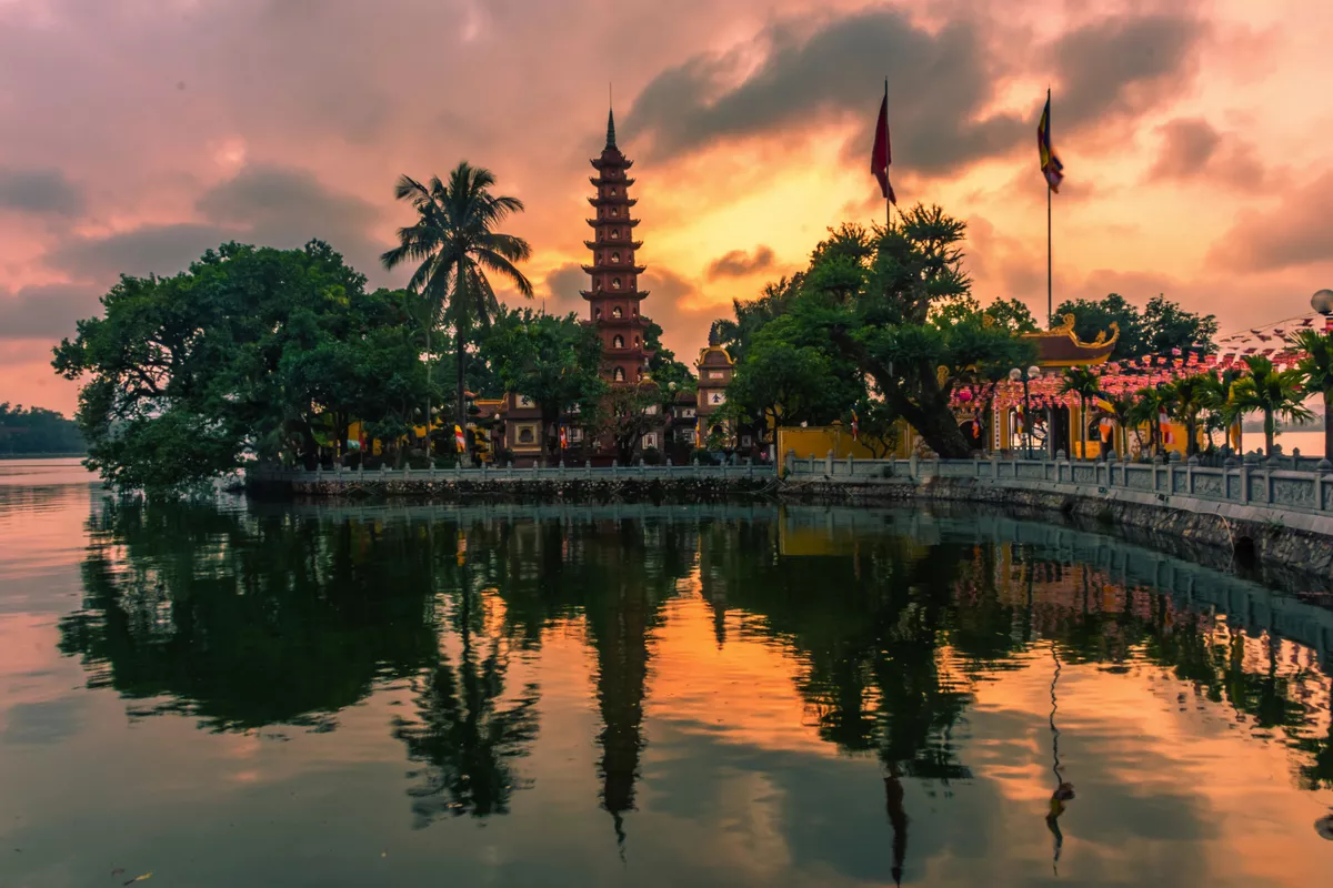 Tran Quoc Pagode, Hanoi - © Stefano Zaccaria - stock.adobe.com