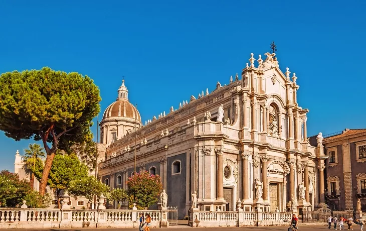 Kathedrale von Santa Agatha in Catania - © alesinya7 - stock.adobe.com