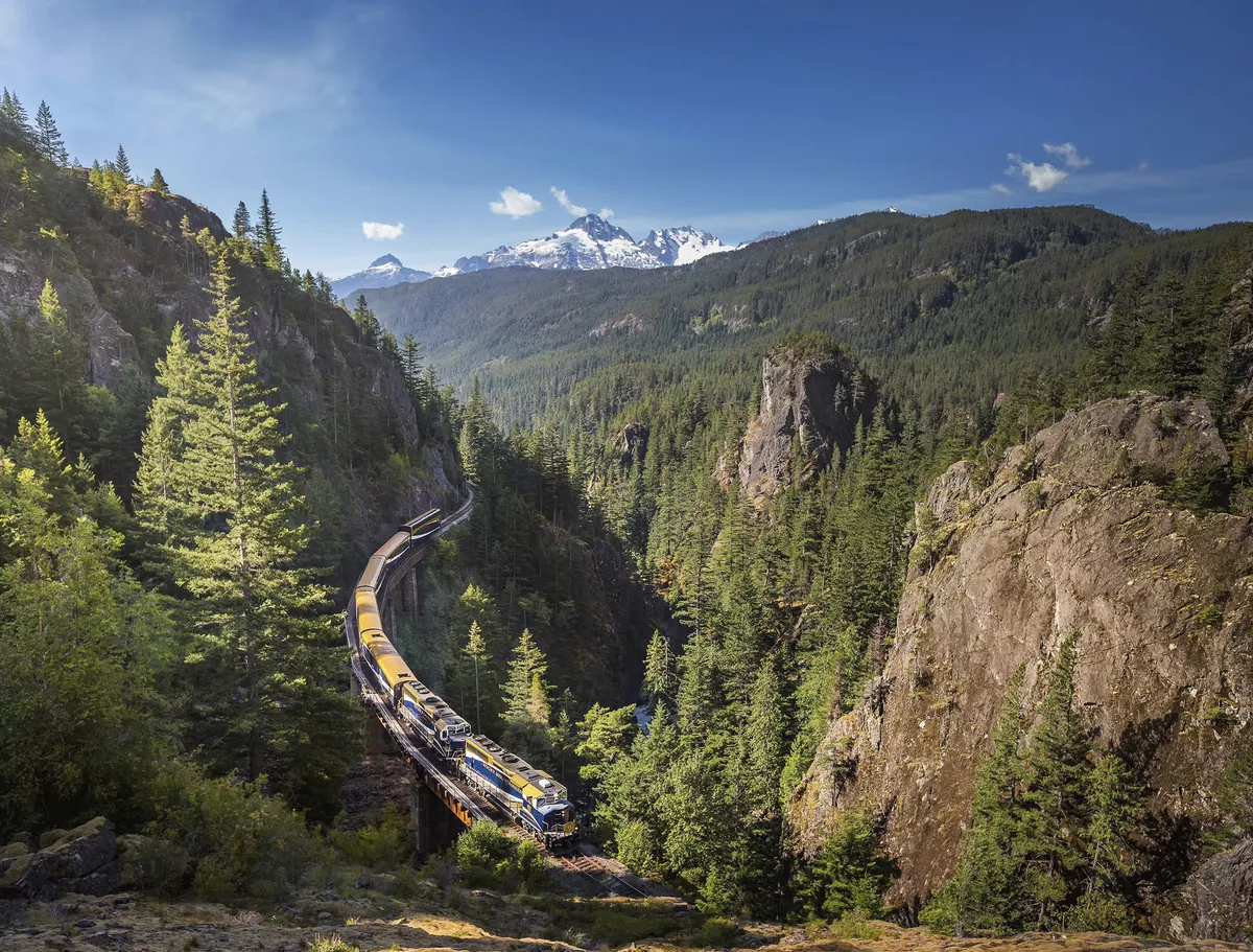 Rocky Mountaineer - © Rocky Mountaineer