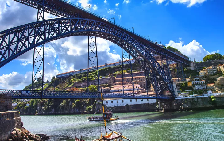 Ponte Luis I Brücke Porto, Portugal - ©stevanzz - stock.adobe.com