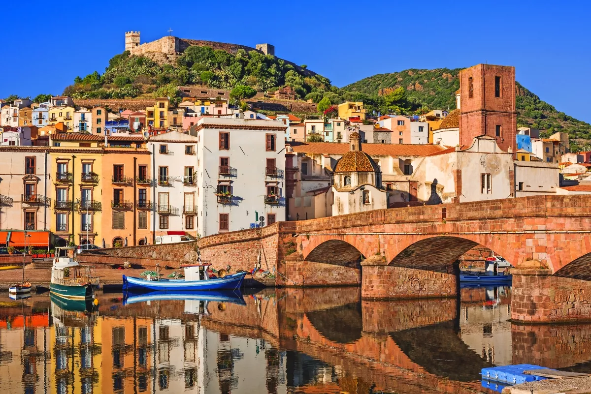 Bosa auf Sardinien, Italien - © kite_rin - stock.adobe.com