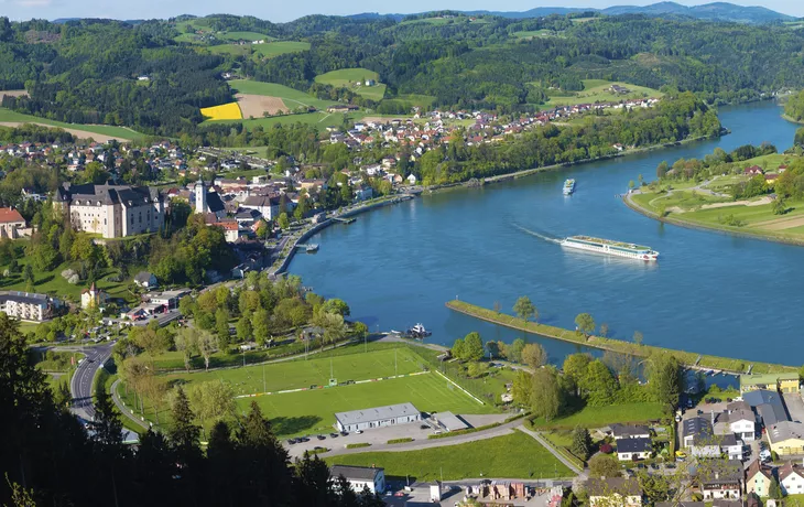 Donaupanorama bei Grein - © fotofrank - Fotolia