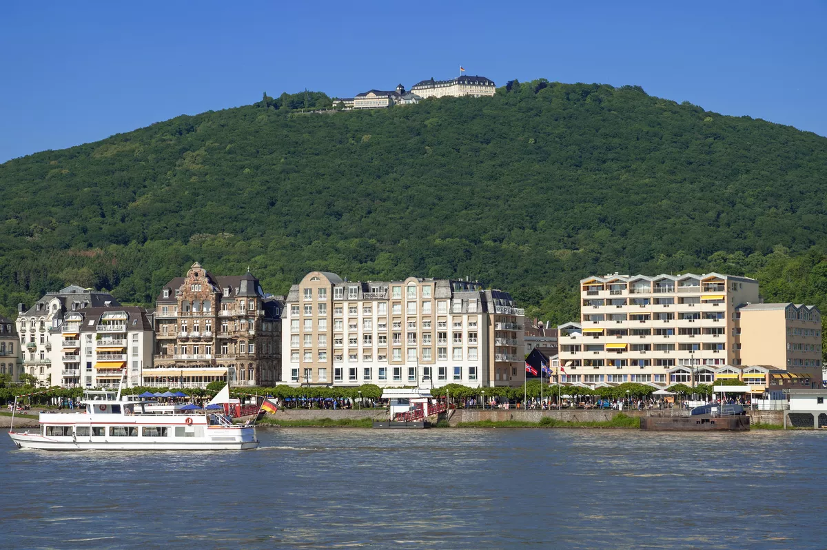 Königswinter am Rhein nahe dem Drachenfels - © travelpeter - stock.adobe.com