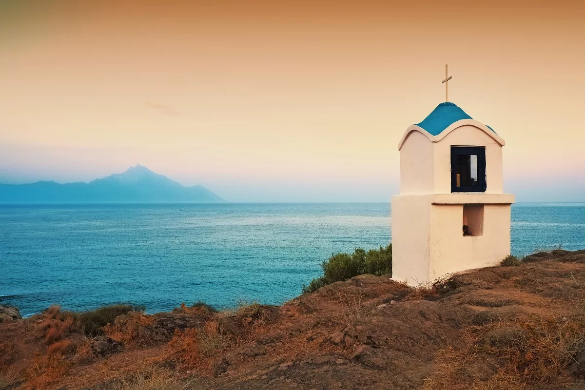 Kapelle auf der Halbinsel Chalkidiki, Griechenland - © Creaturart - stock.adobe.com