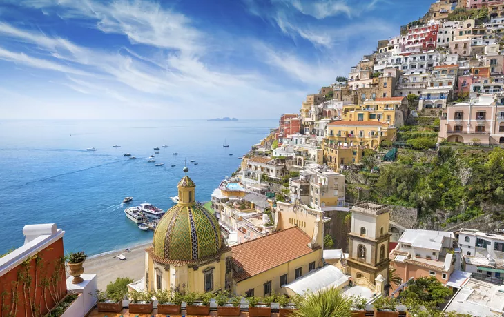 Positano an der Amalfiküste - © IgorZh - stock.adobe.com