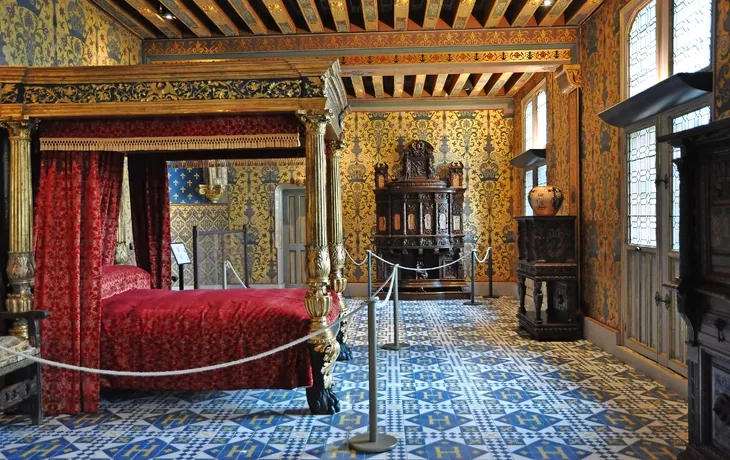 Schlafzimmer des Königs Henri III im Schloss Blois - © Sarah DUSAUTOIR - stock.adobe.com